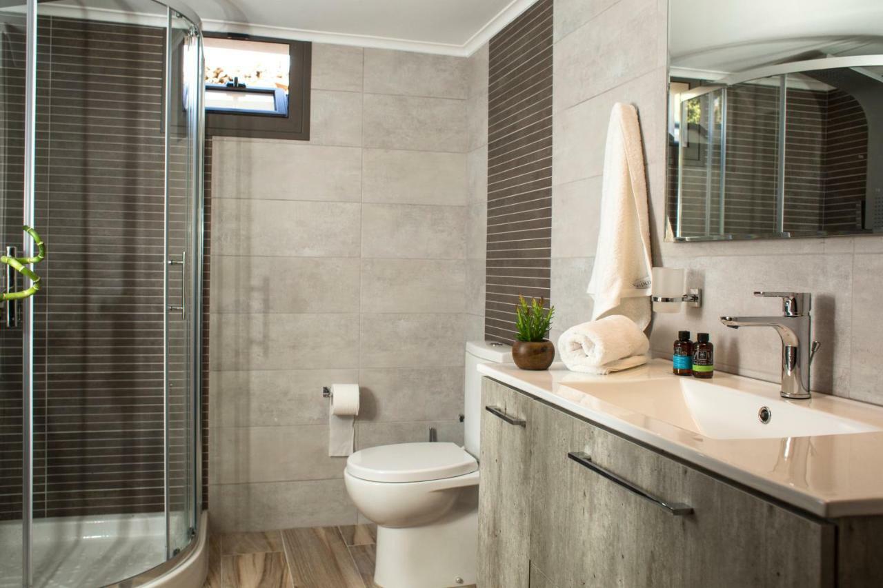 Evangelie Luxury Residence Kíssamos Exteriör bild