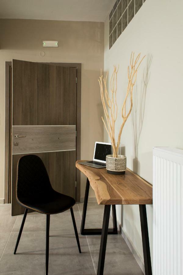 Evangelie Luxury Residence Kíssamos Exteriör bild